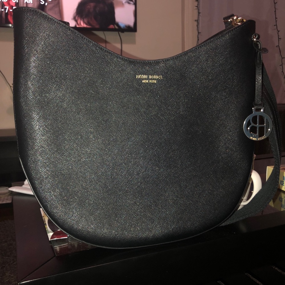 Hendri Bendel Handbag